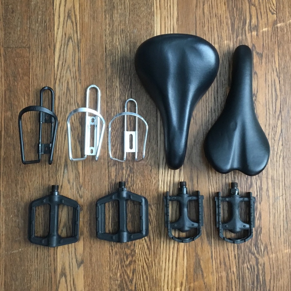 Lot 7 bike accessories seat bottle holder pedals